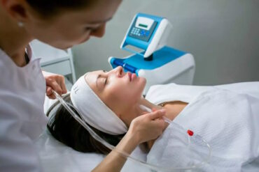 Аппараты для газожидкостного пилинга: виды и преимущества