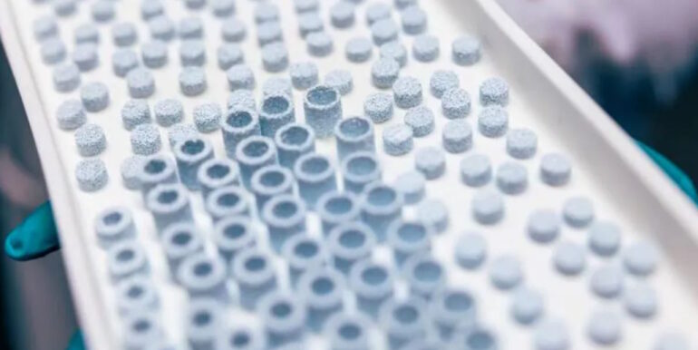 Костные имплантаты нового поколения, напечатанные на 3D-принтере, повторяют природную структуру